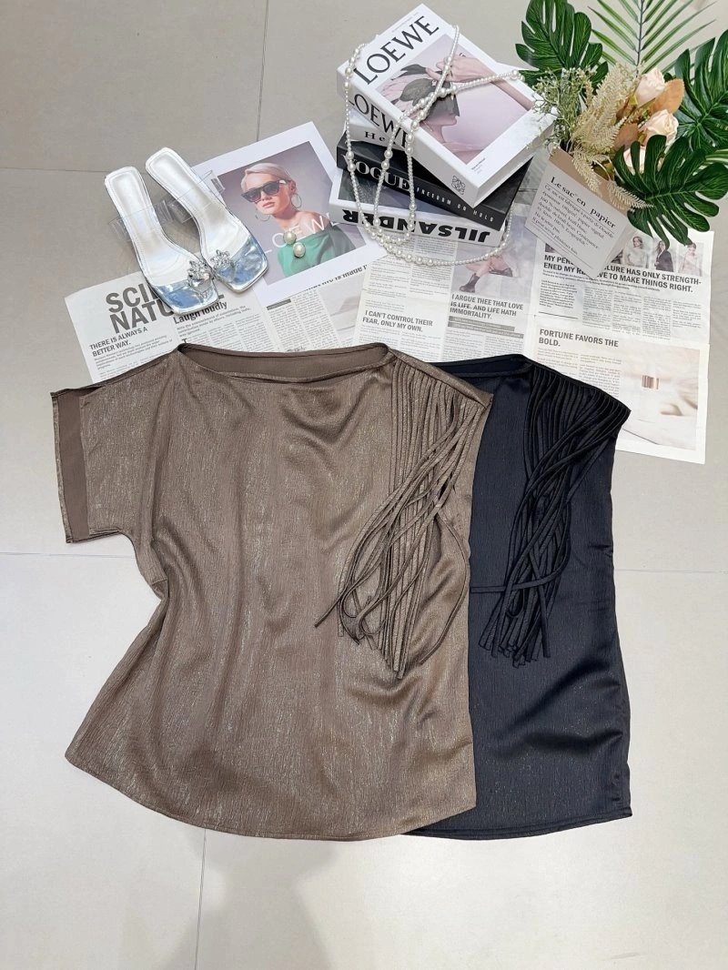 Chanel T-Shirts Minimalist 110353