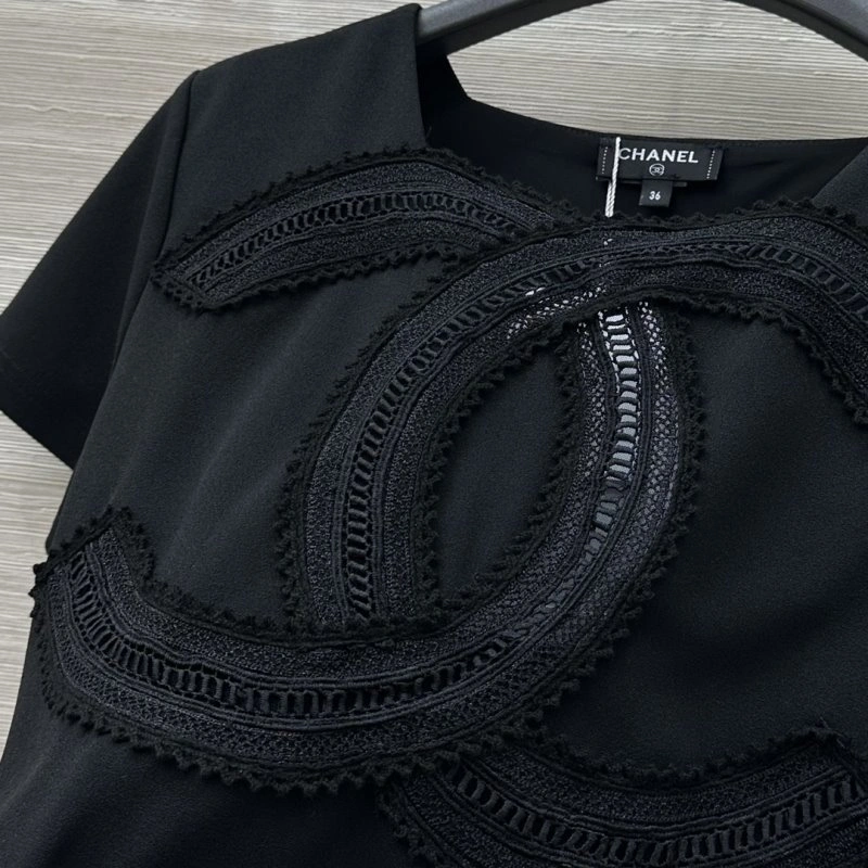Chanel T-Shirts Trendsetting 110319