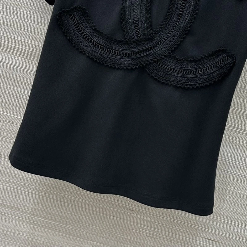 Chanel T-Shirts Trendsetting 110319