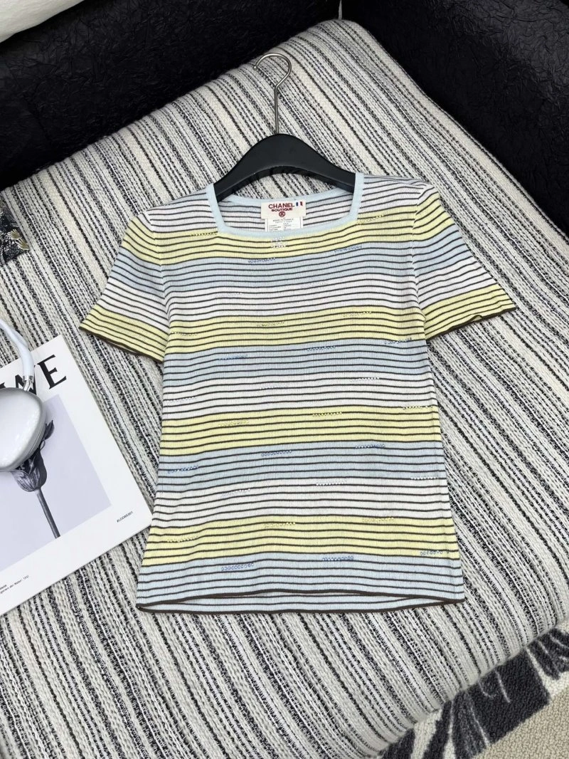 UrbanChic Chanel T-Shirts 110292