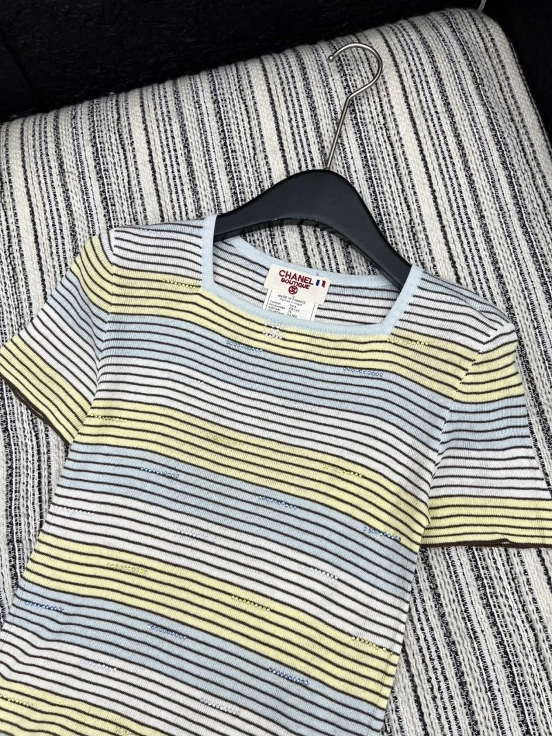 UrbanChic Chanel T-Shirts 110292