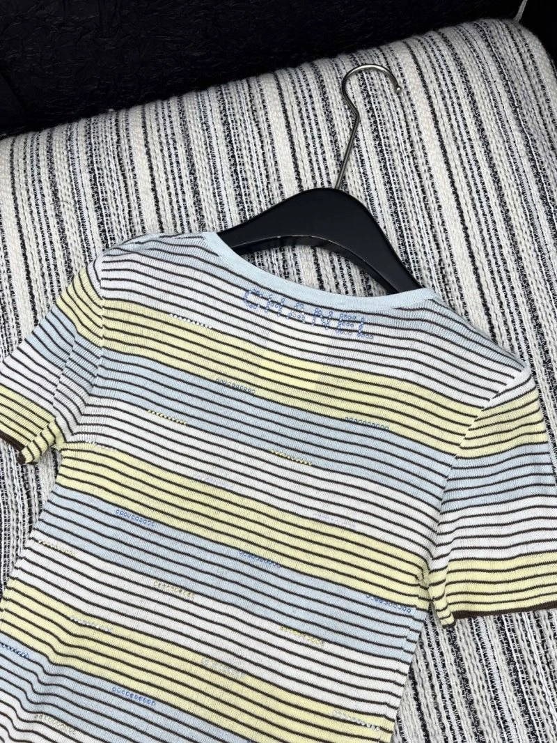 UrbanChic Chanel T-Shirts 110292