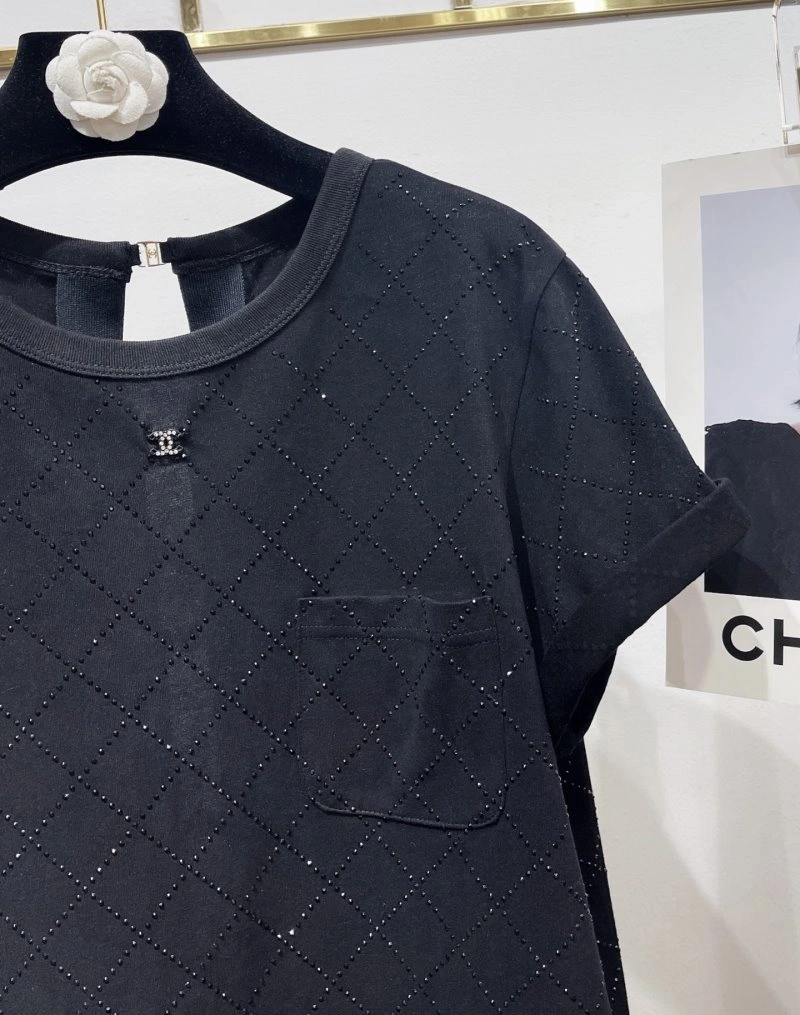 WellDesigned Chanel T-Shirts 110299