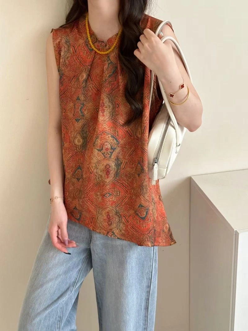 Modern Chanel T-Shirts 110304