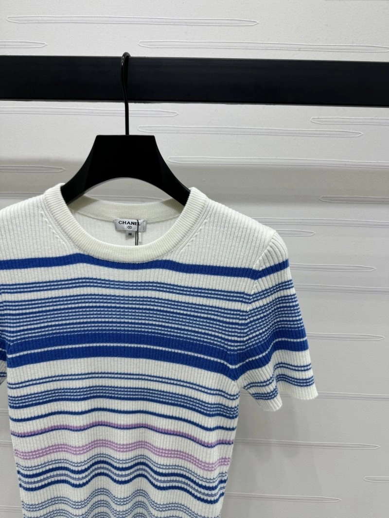 Upgraded Chanel T-Shirts 110296