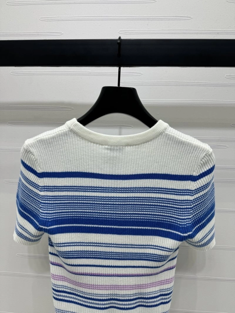Upgraded Chanel T-Shirts 110296