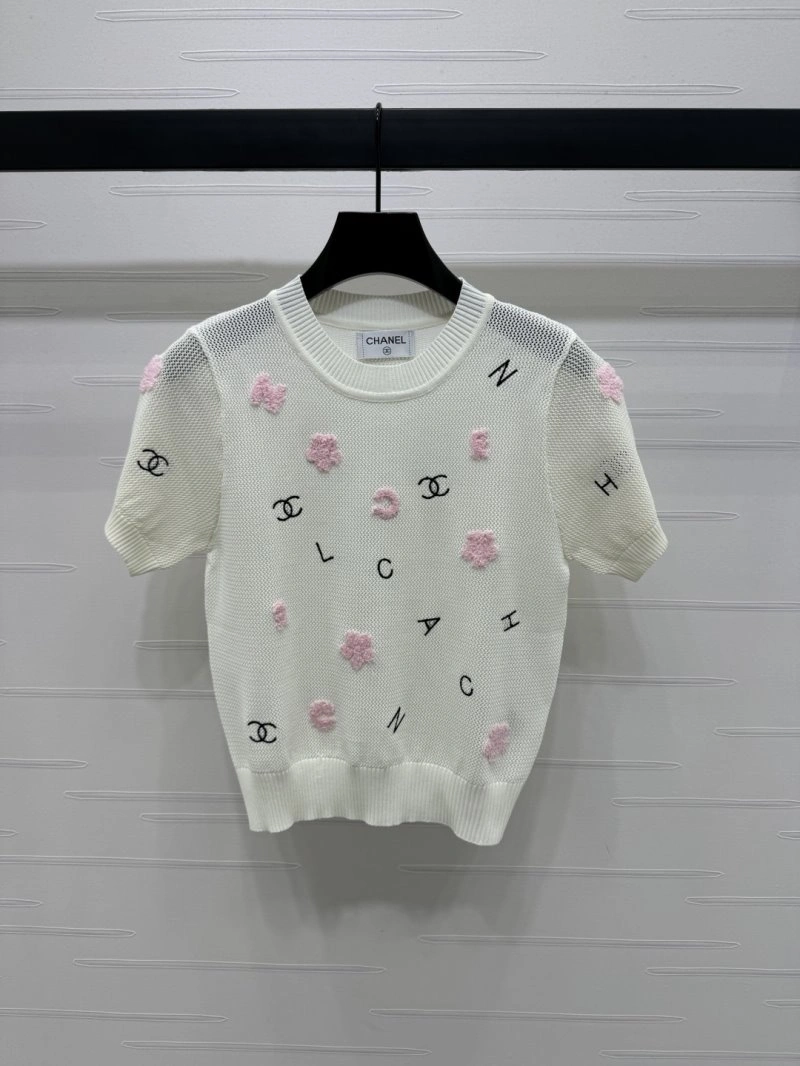Modern Chanel T-Shirts 110302