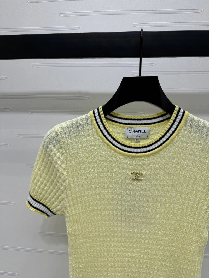 Modern Chanel T-Shirts 110307