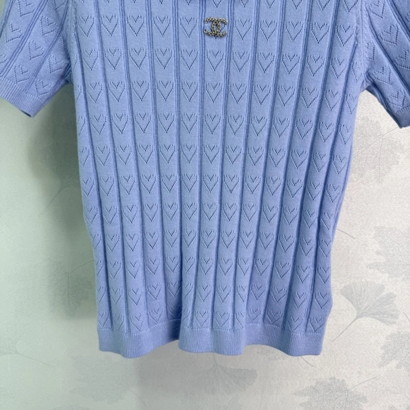 Chanel T-Shirts Versatile 110284