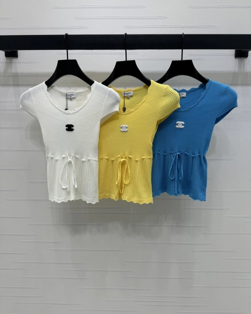 Sustainable Chanel T-Shirts 110277