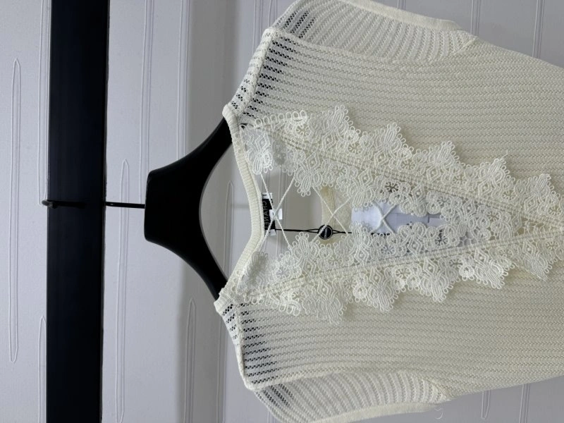 Effortless Chanel T-Shirts 110275