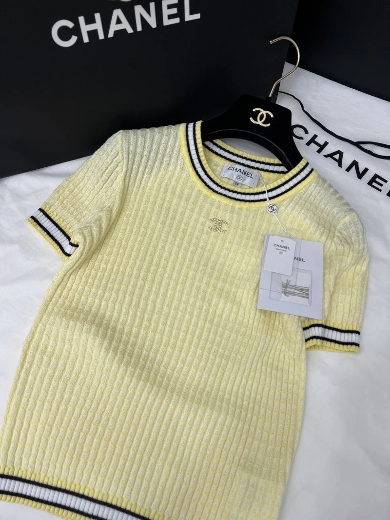 Timeless Chanel T-Shirts 110244