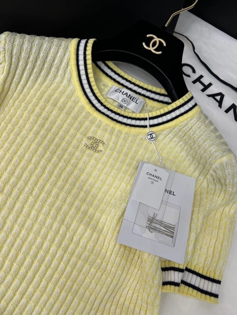 Timeless Chanel T-Shirts 110244
