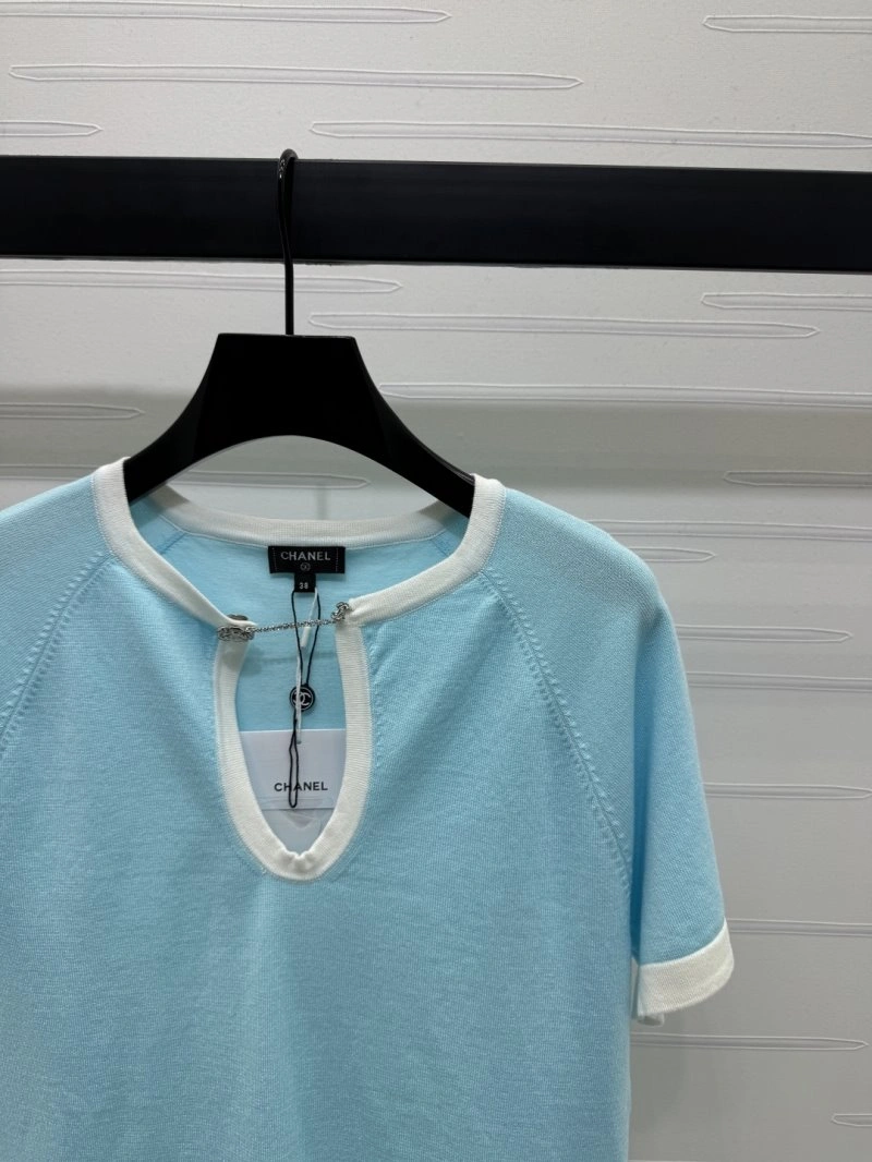 Chanel T-Shirts Refined 110260