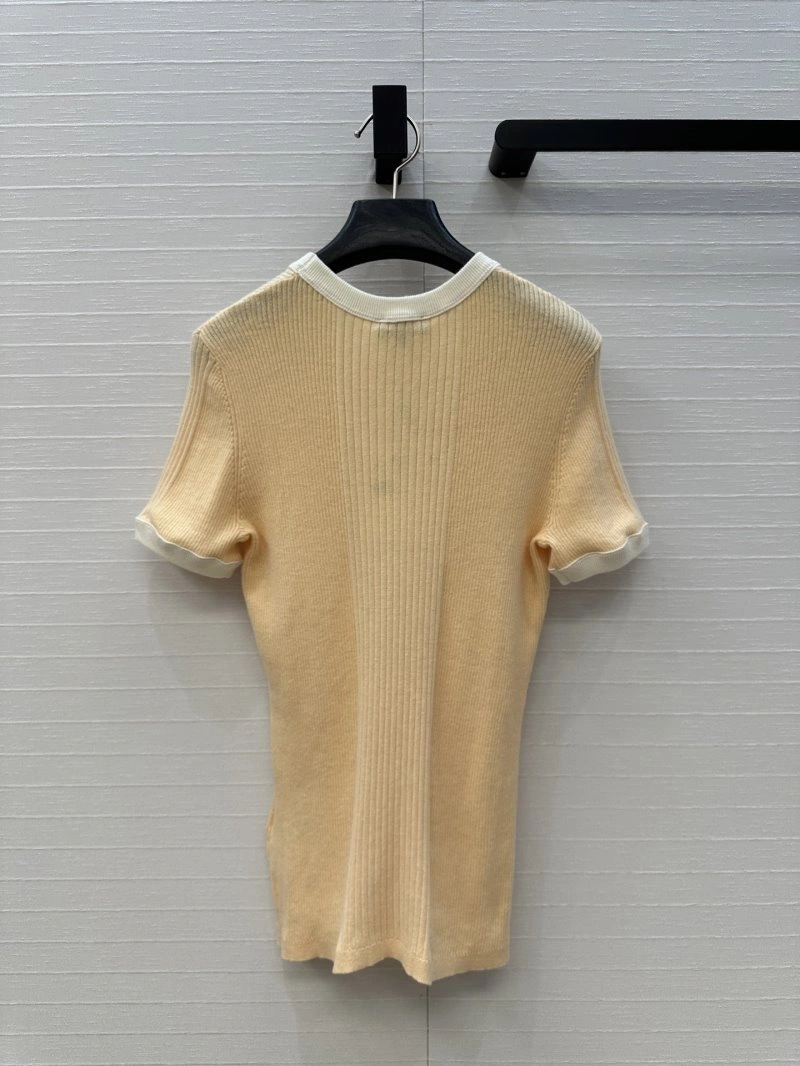 Chic Chanel T-Shirts 110265