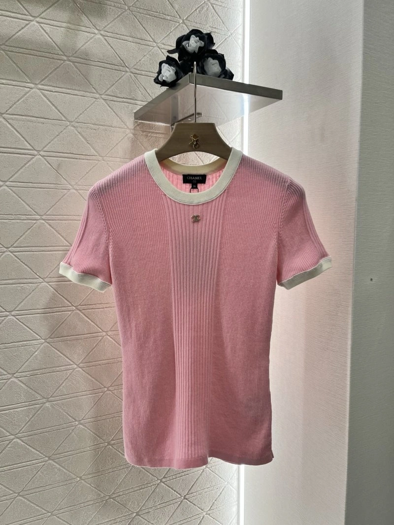 Flexible Chanel T-Shirts 110257