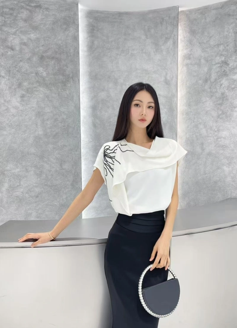 EasyMatch Chanel T-Shirts 110268