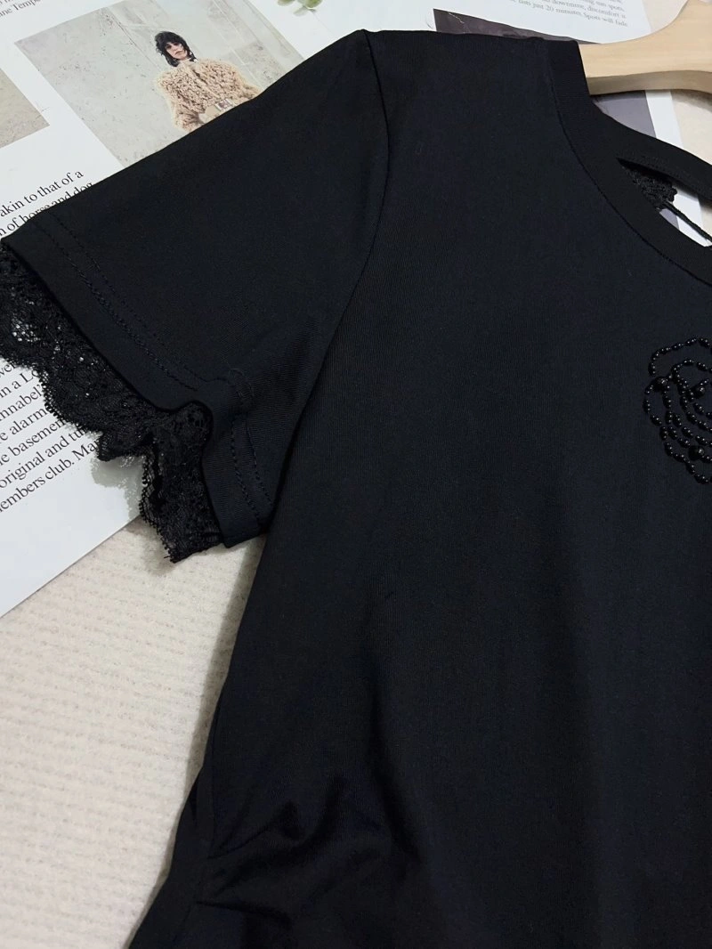 Classic Chanel T-Shirts 110271