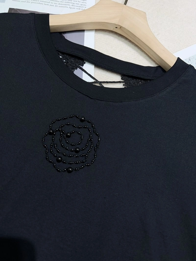 Classic Chanel T-Shirts 110271