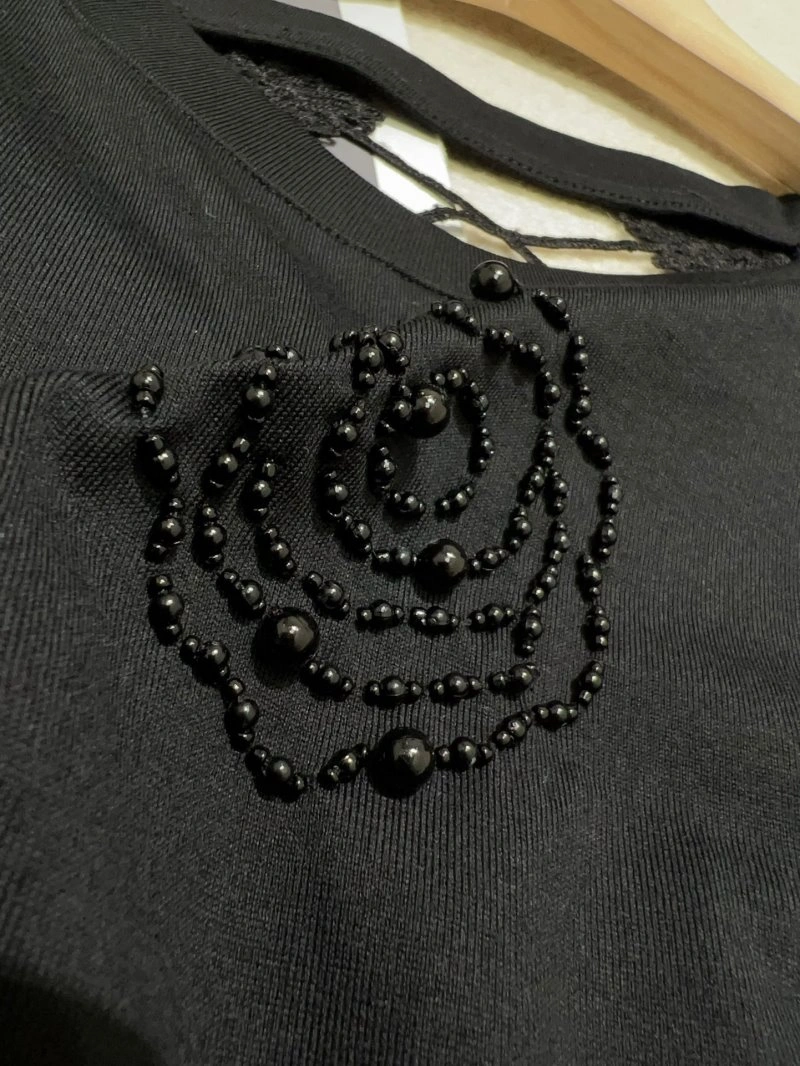 Classic Chanel T-Shirts 110271