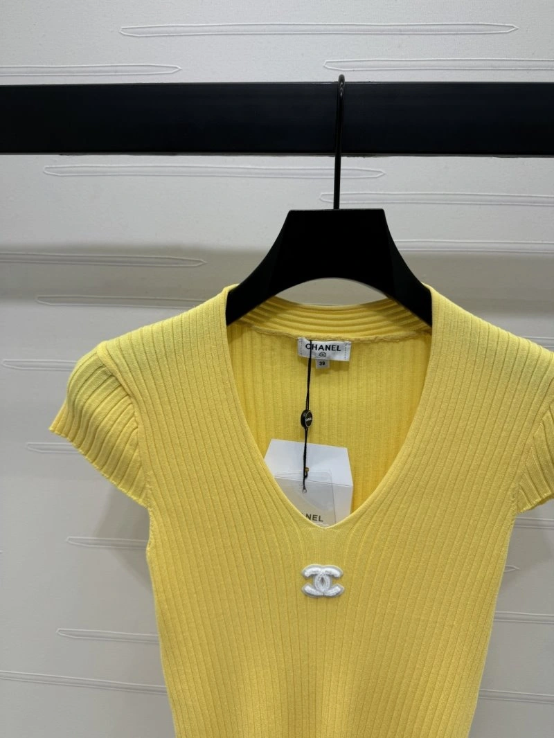 Colorful Chanel T-Shirts 110238