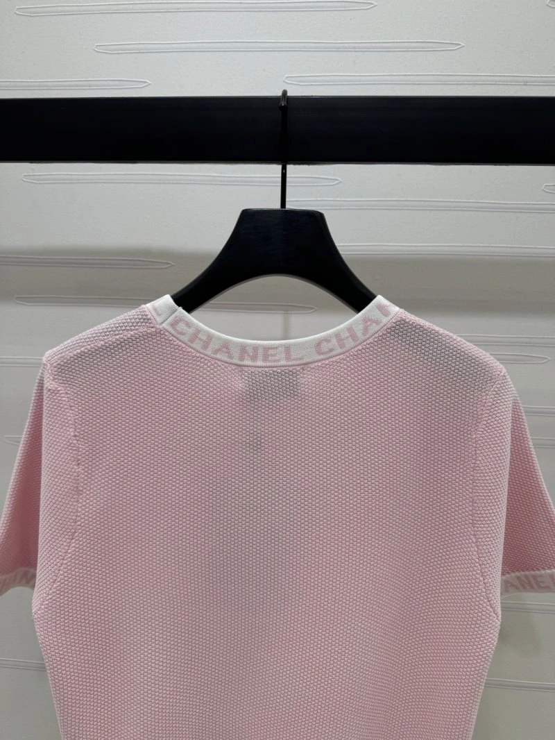 Functional Chanel T-Shirts 110236