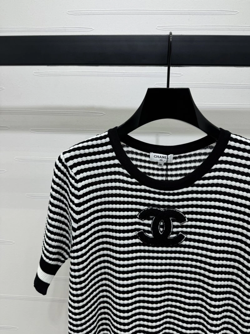 Durable Chanel T-Shirts 110231