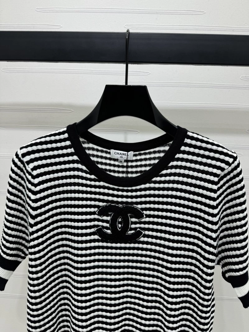 Durable Chanel T-Shirts 110231