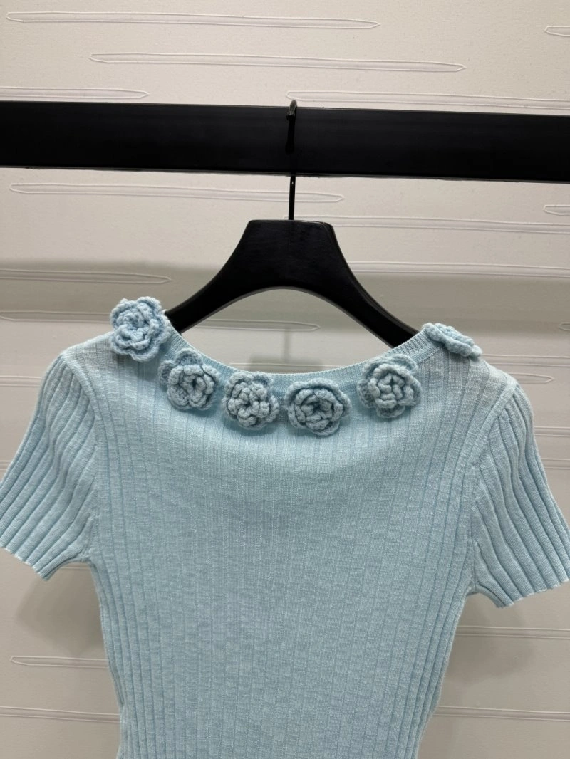 Timeless Chanel T-Shirts 110229