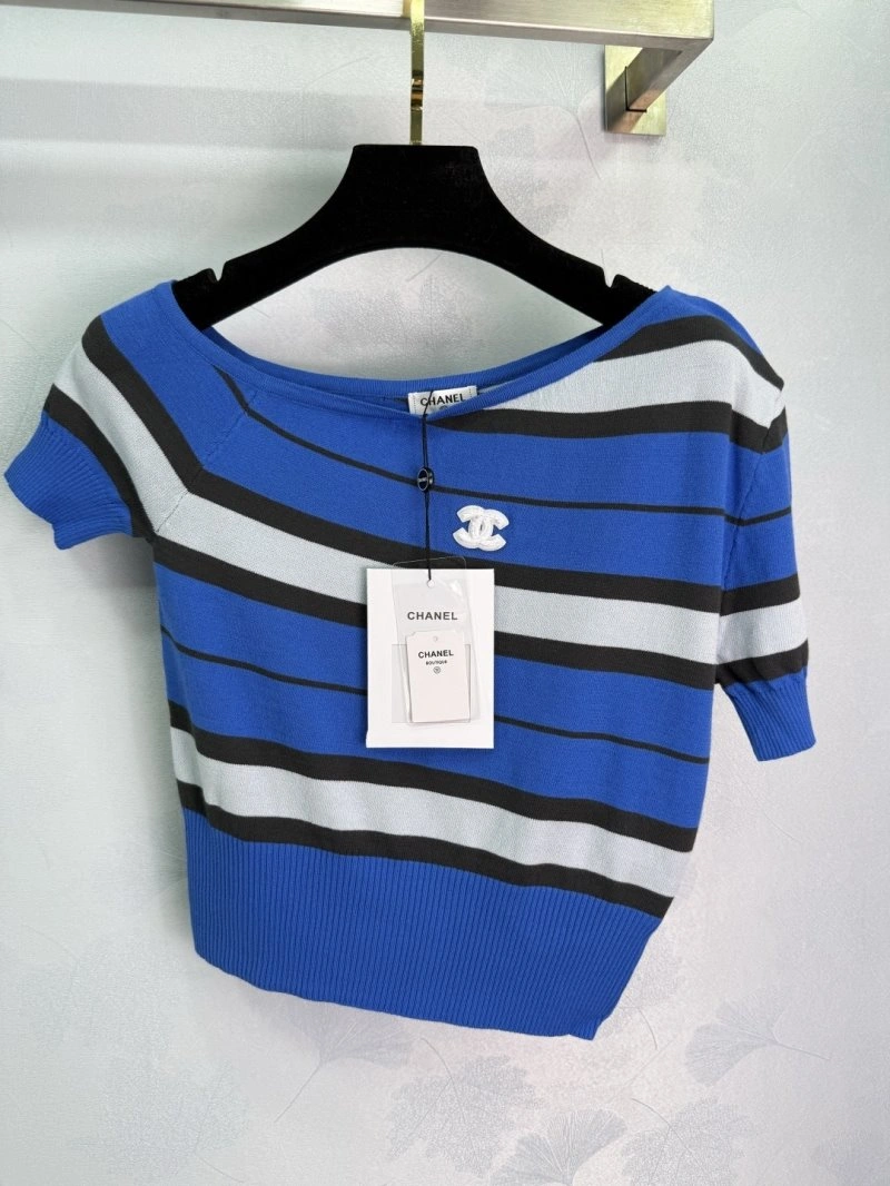 Effortless Chanel T-Shirts 110222