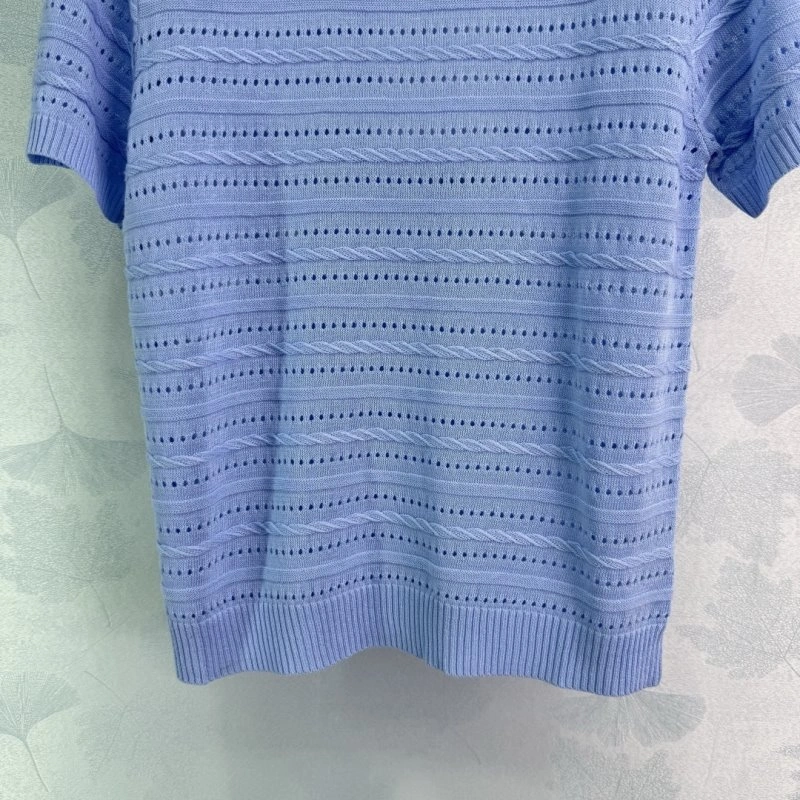 Chanel T-Shirts Resilient 110214