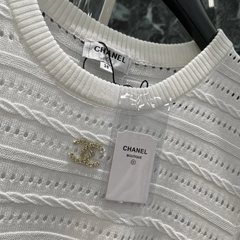 Chanel T-Shirts Vibrant 110207
