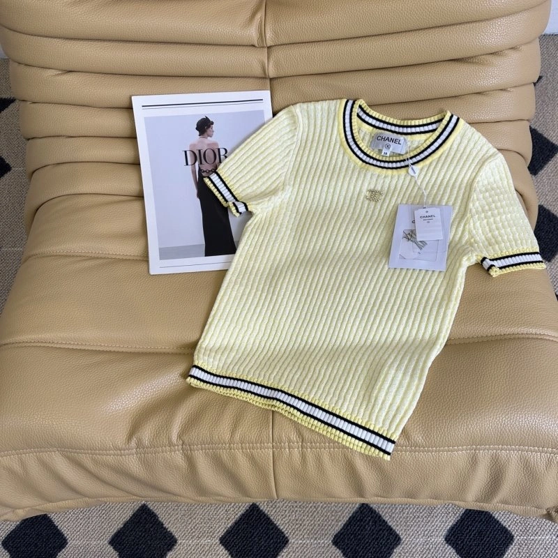 Attractive Chanel T-Shirts 110227
