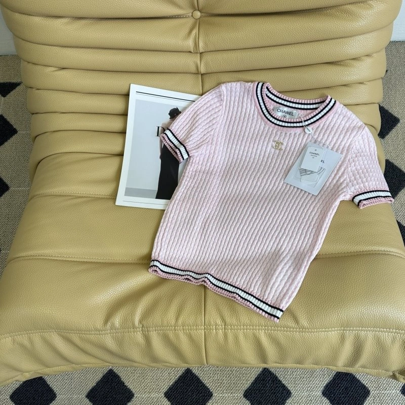 Attractive Chanel T-Shirts 110227
