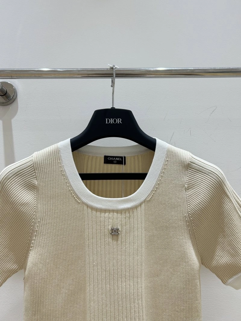 Chanel T-Shirts Elegant 110212