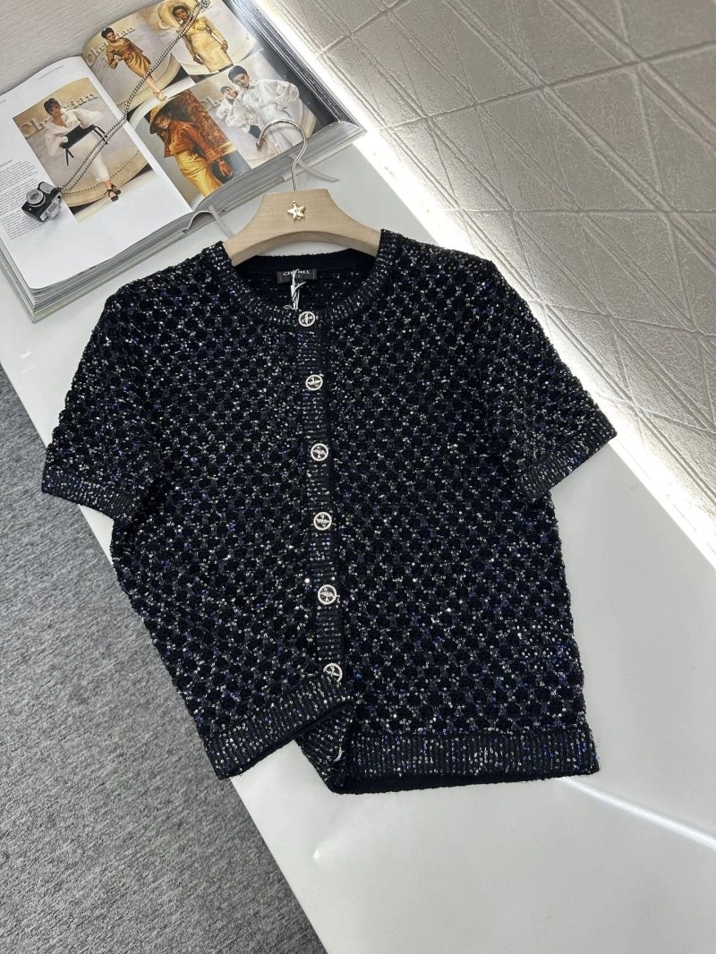 Casual Chanel T-Shirts 110200