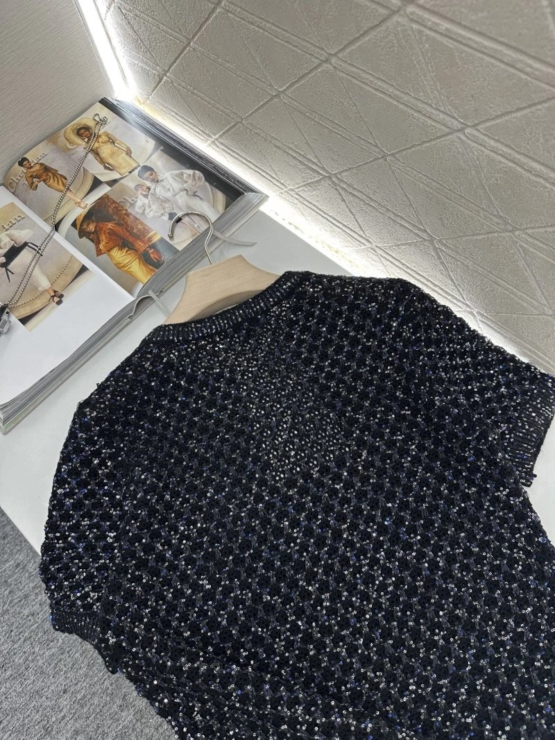 Casual Chanel T-Shirts 110200