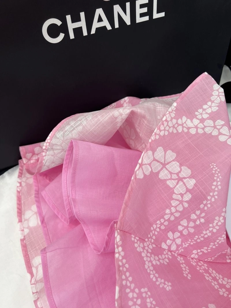 Versatile Chanel T-Shirts 110193