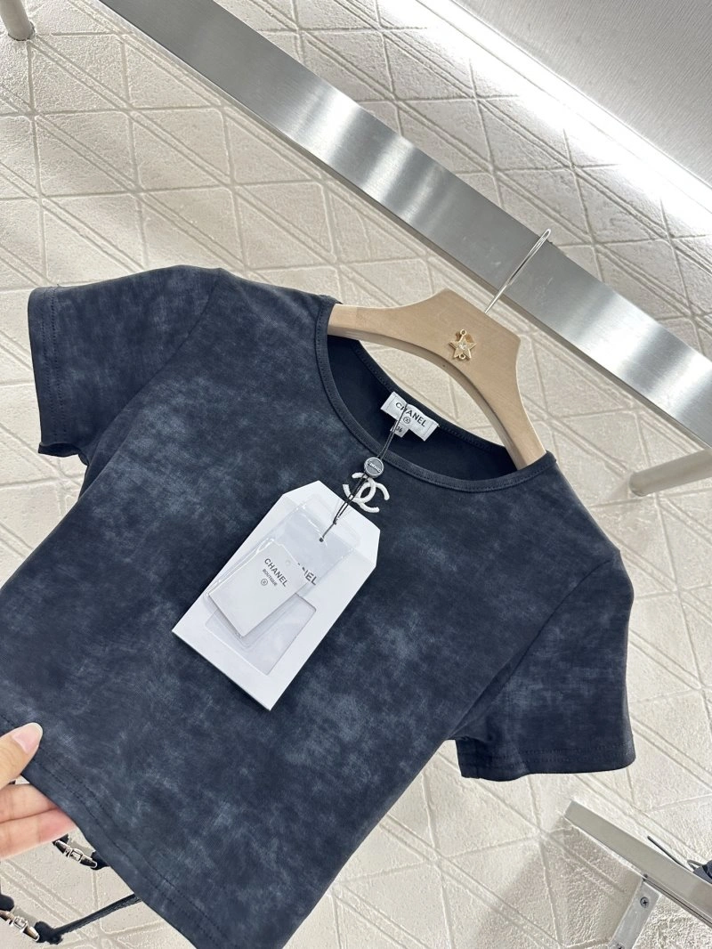 Chanel T-Shirts TravelReady 110189