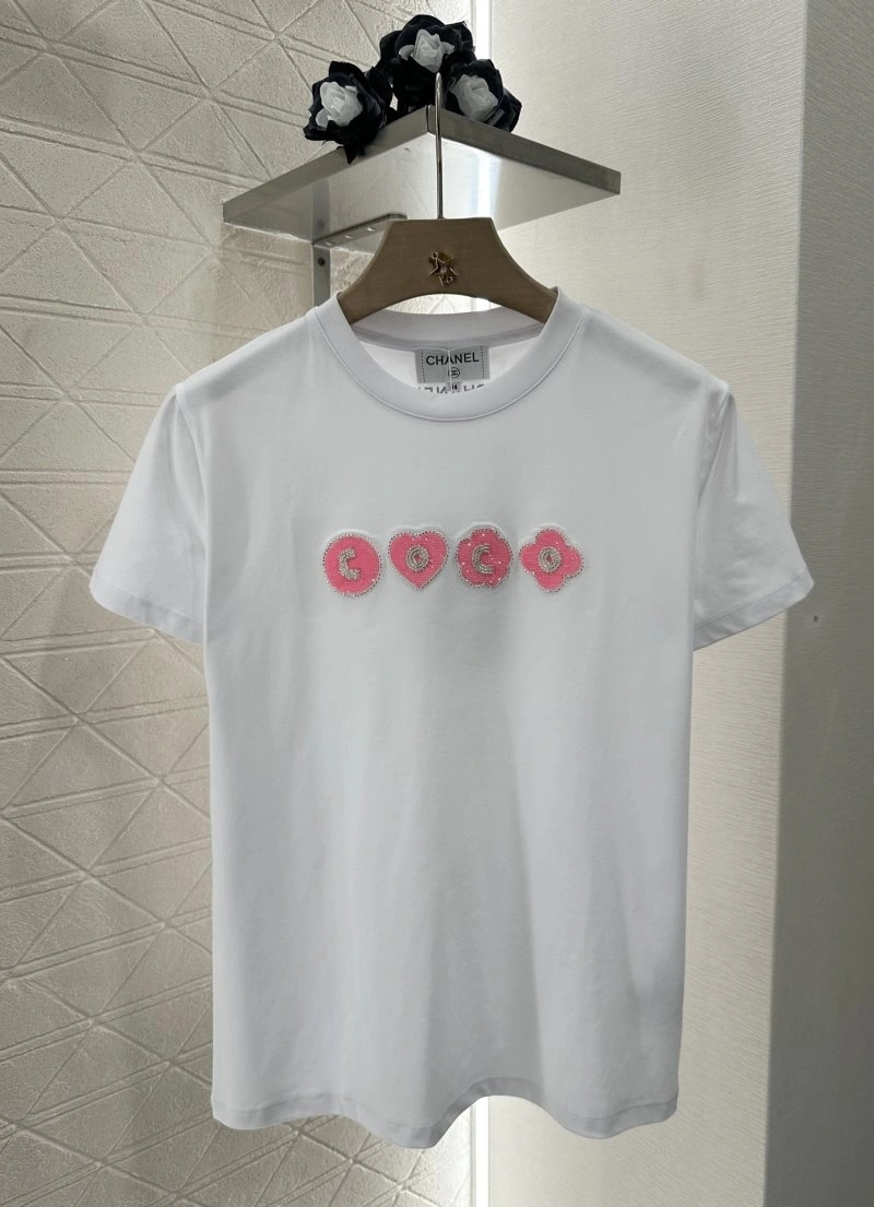 Elegant Chanel T-Shirts 110176