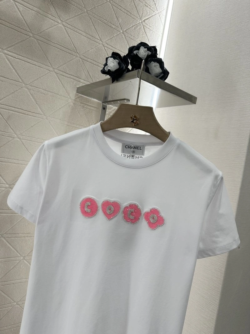 Elegant Chanel T-Shirts 110176