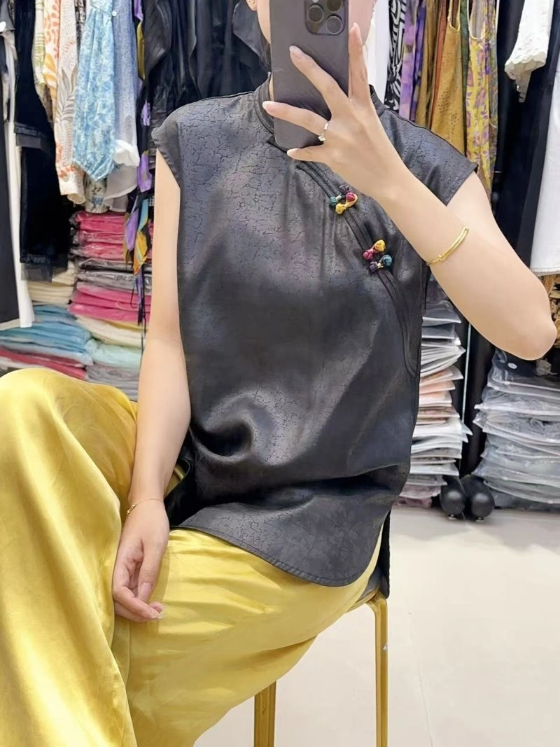 Contemporary Chanel T-Shirts 110178