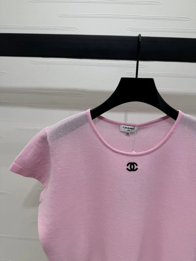 Chanel T-Shirts Neat 110167