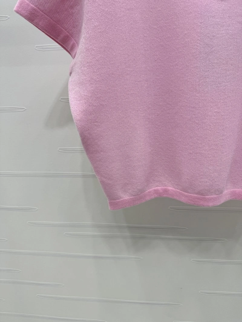 Chanel T-Shirts Neat 110167