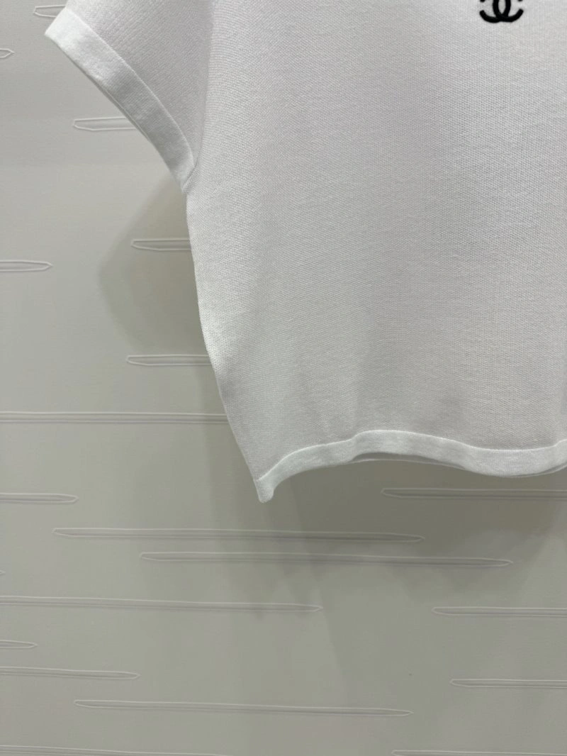 Chanel T-Shirts ComfortFit 110160