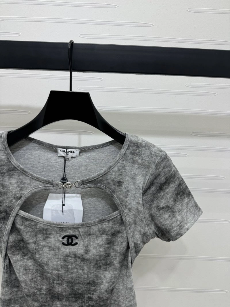 Flexible Chanel T-Shirts 110162