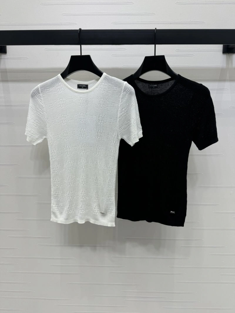 Chanel T-Shirts Breathable 110161