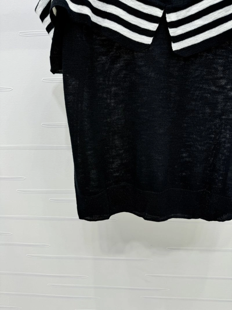 Vibrant Chanel T-Shirts 110181