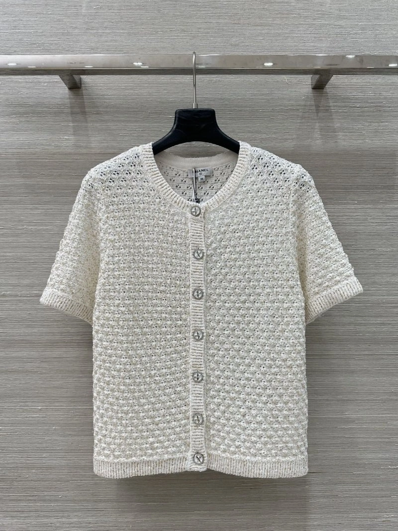Compact Chanel T-Shirts 110159