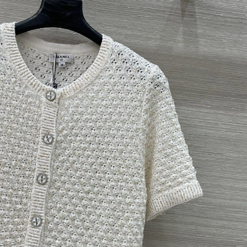 Compact Chanel T-Shirts 110159